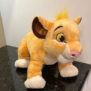 ❤️Disney Store The Lion King Young Simba 14” Plushy Stuffed Animal Toy❤️